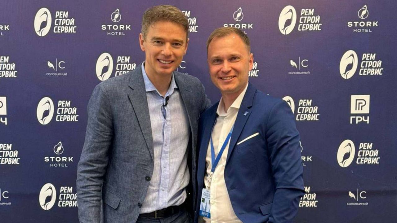 Development of a site with CRM integration for the center of suburban real estate "Height"