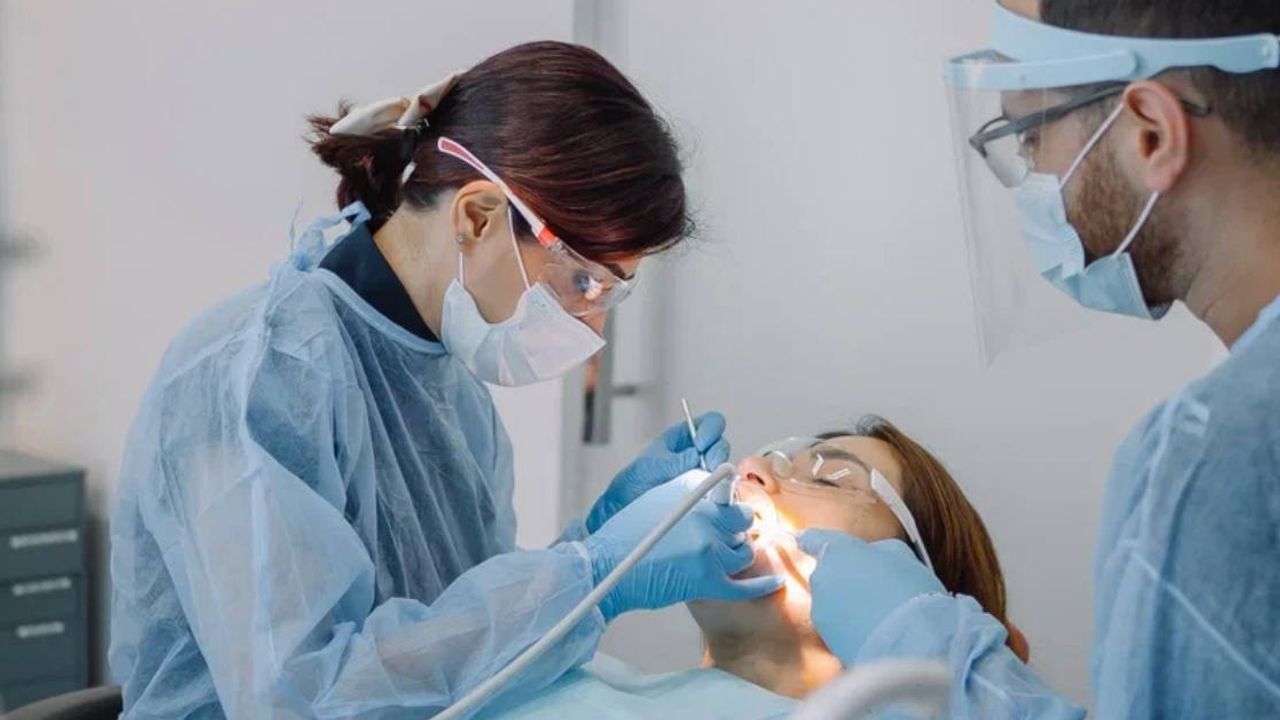 The Digital Implant Clinic